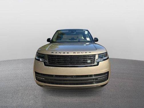2025 Land Rover Range Rover P530 SE 7 Seat