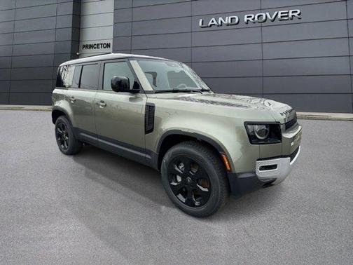 2025 Land Rover Defender P400 S