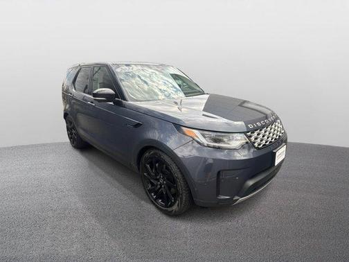 2024 Land Rover Discovery P300 S