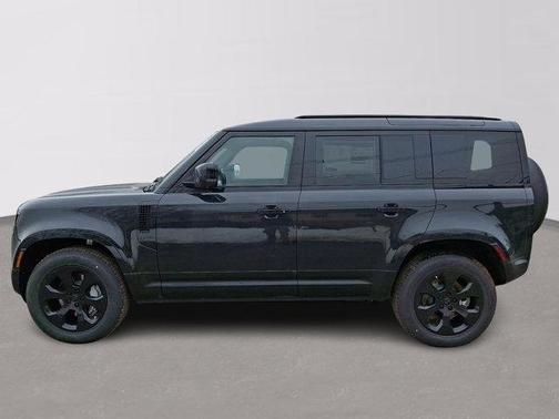 2026 Land Rover Defender 110 X-Dynamic SE