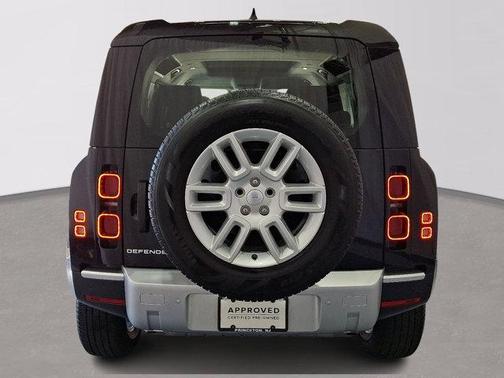 2025 Land Rover Defender P300