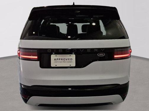 2023 Land Rover Discovery P300 R-Dynamic S