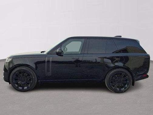 2026 Land Rover Range Rover SE
