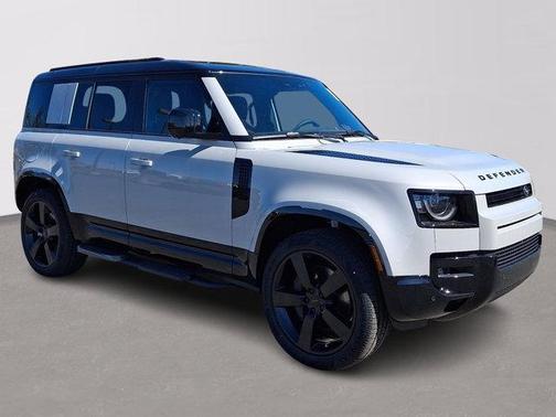 2026 Land Rover Defender 110 X-Dynamic SE