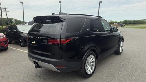 2025 Land Rover Discovery P300 S