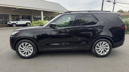 2025 Land Rover Discovery P300 S