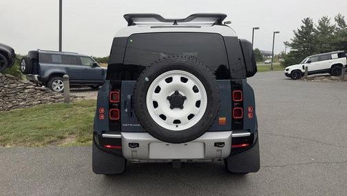 2025 Land Rover Defender P300