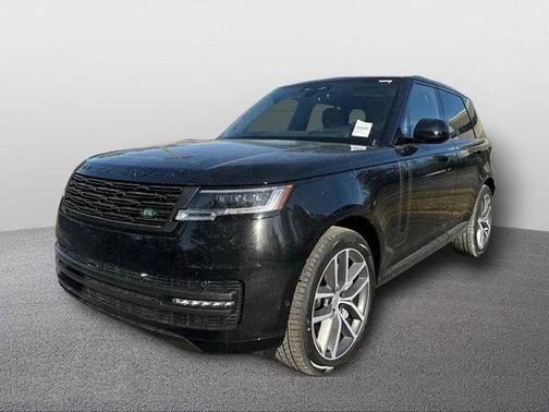 2025 Land Rover Range Rover P530 SE