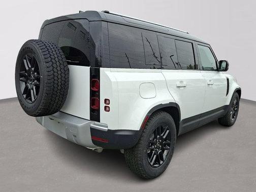 2025 Land Rover Defender P300