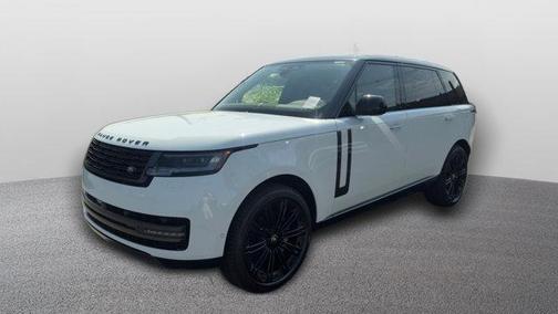 2025 Land Rover Range Rover P400 SE 7 Seat