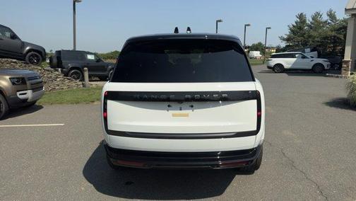 2025 Land Rover Range Rover P400 SE 7 Seat