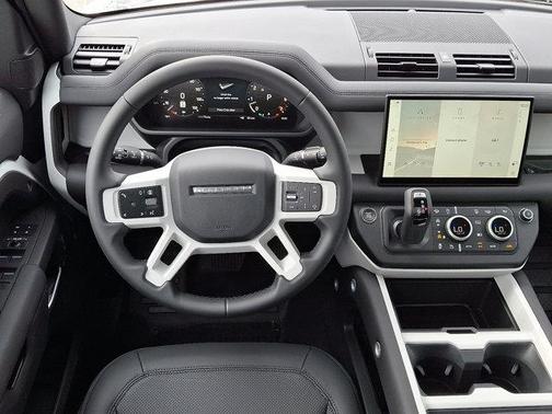 2025 Land Rover Defender P400 S