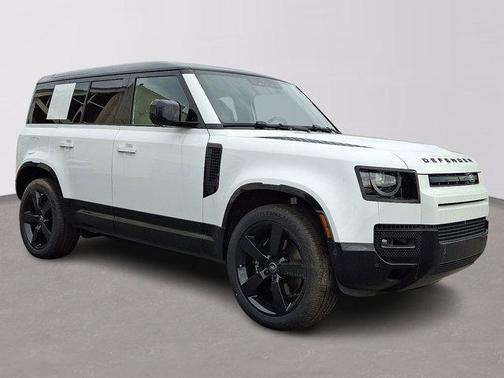 2025 Land Rover Defender P525 V8
