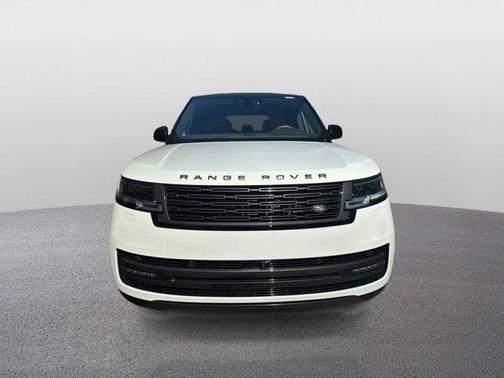 2025 Land Rover Range Rover P530 SE