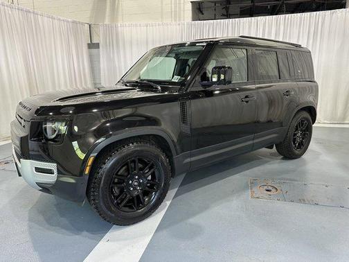 2024 Land Rover Defender P300