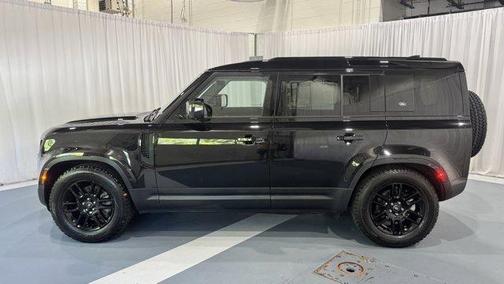 2024 Land Rover Defender P300