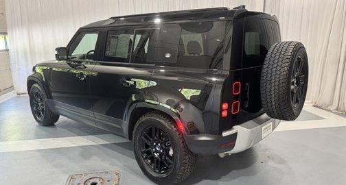 2024 Land Rover Defender P300