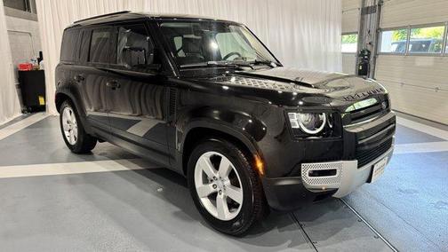 2025 Land Rover Defender P300