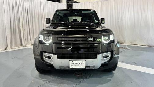 2025 Land Rover Defender P300