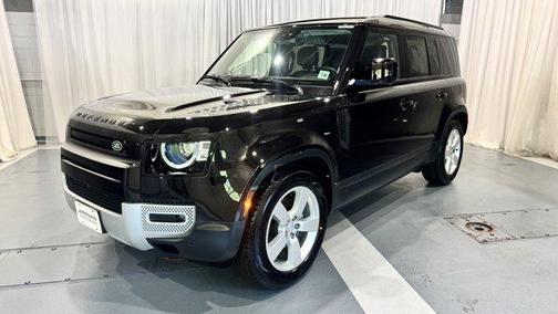 2025 Land Rover Defender P300