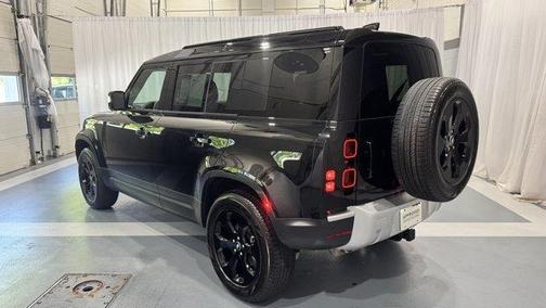 2025 Land Rover Defender P300