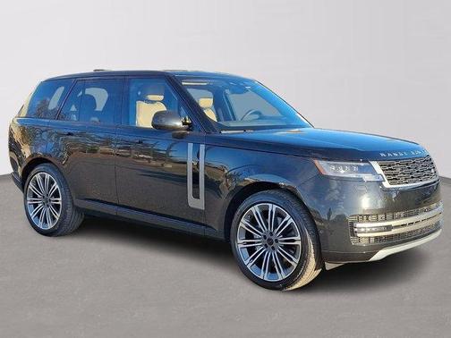 2026 Land Rover Range Rover P400 SE