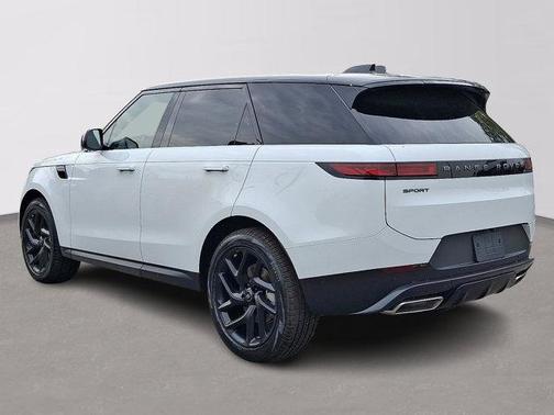2025 Land Rover Range Rover Sport P360 SE