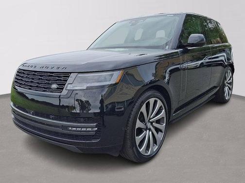 2025 Land Rover Range Rover P400 SE