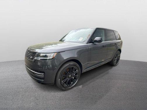 2025 Land Rover Range Rover P530 SE