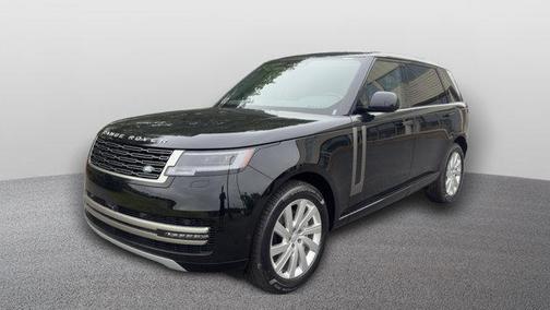 2025 Land Rover Range Rover P400 SE 7 Seat