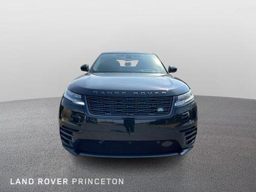 2026 Land Rover Range Rover Velar Dynamic SE