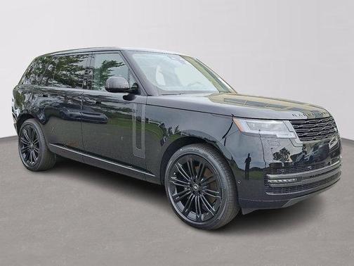 2025 Land Rover Range Rover P400 SE 7 Seat