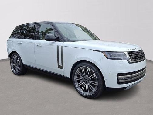 2025 Land Rover Range Rover P530 SE