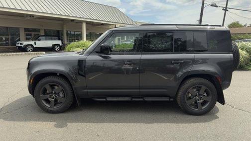 2025 Land Rover Defender P300