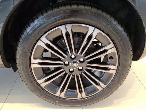 2026 Land Rover Range Rover Evoque Core S
