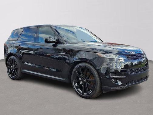 2025 Land Rover Range Rover Sport P360 SE