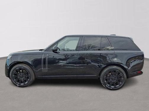 2026 Land Rover Range Rover P400 SE