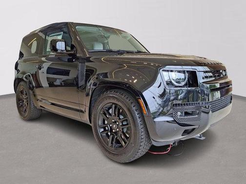 2025 Land Rover Defender P400 X-Dynamic SE