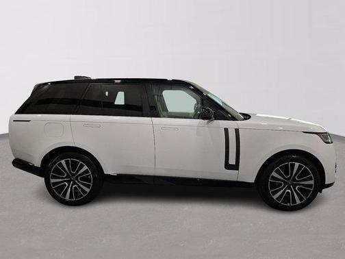 Ostuni Pearl White 2024 Land Rover Range Rover P530 SE