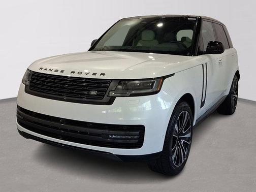 Ostuni Pearl White 2024 Land Rover Range Rover P530 SE