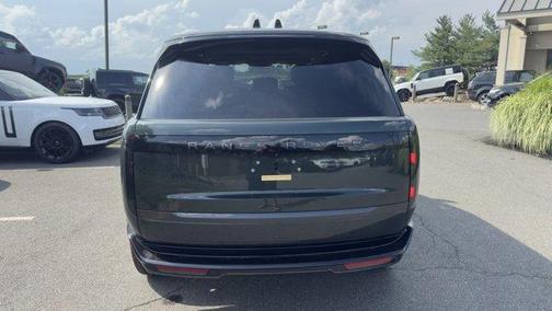 2025 Land Rover Range Rover P400 SE 7 Seat