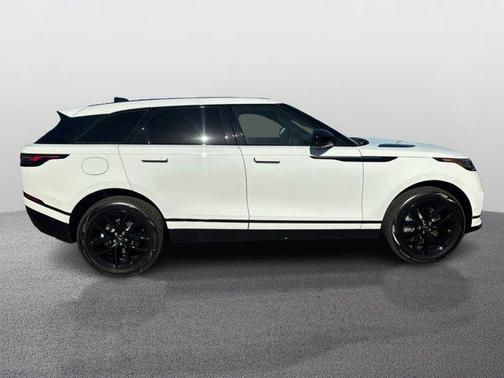 2026 Land Rover Range Rover Velar Dynamic SE