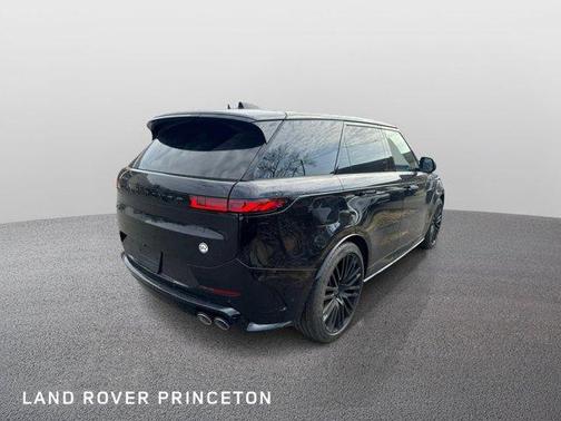 2025 Land Rover Range Rover Sport P635 SV Edition Two