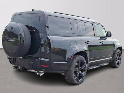 2026 Land Rover Defender 130 LIMITED