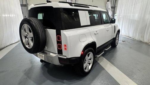 2025 Land Rover Defender P400 S