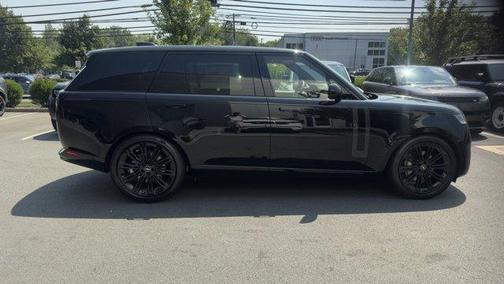 2025 Land Rover Range Rover P400 SE 7 Seat