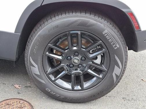 2025 Land Rover Defender P400 S