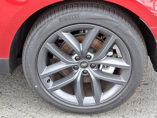 2025 Land Rover Range Rover Sport P360 SE