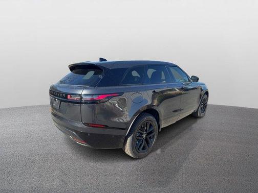2026 Land Rover Range Rover Velar Dynamic SE