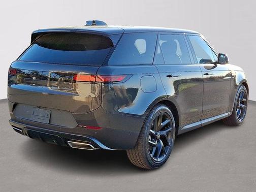 2025 Land Rover Range Rover Sport P360 SE